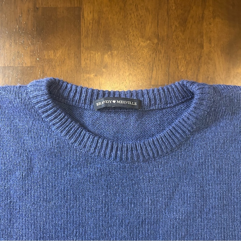 brandy melville blue cropped Francesca sweater in a wool blend - Picture 5 of 16